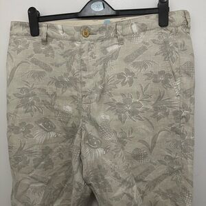 Tommy Bahama Cream Shorts